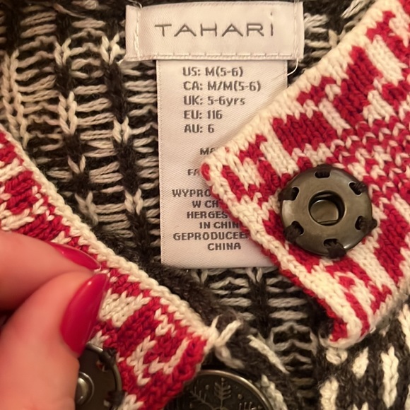 Gorgeous sweater - Picture 2 of 4